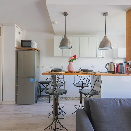 Apartment-4p -pierre Leve With Netflix Apartment Paris